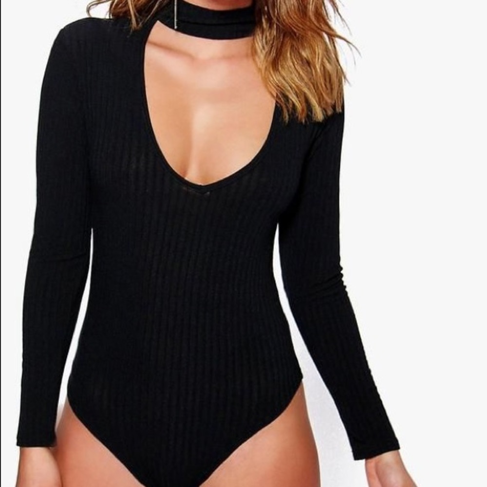 Boohoo Choker Neck Ribbed Knit Bodysuit